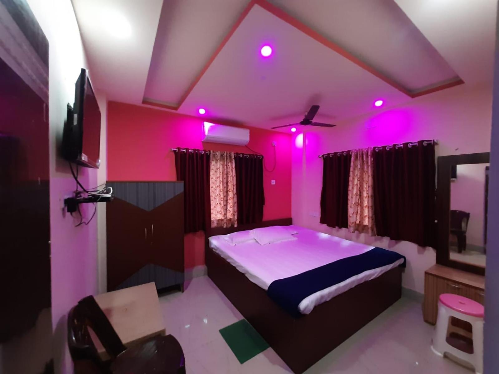 Hotel G.R.Inn ดีกา ภายนอก รูปภาพ